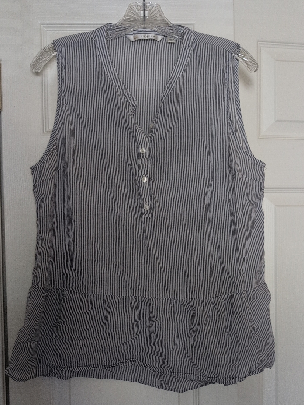 LC Lauren Conrad Navy and White Sleeveless Henley Peplum Top